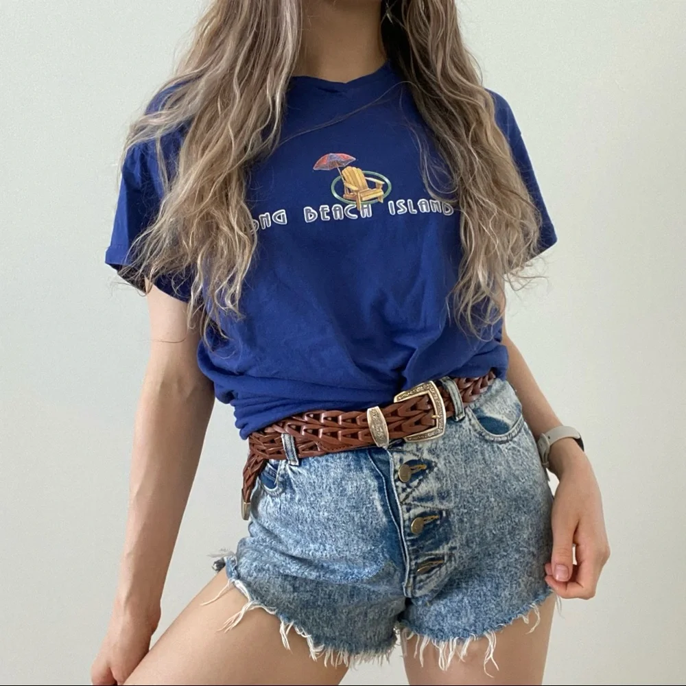 Vintage 2000 Long Beach Island V-Neck Tee - Picture 12 of 14